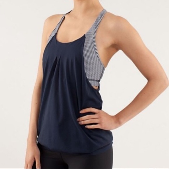 Lululemon Practice Freely Tank Top Inkwell Dark Navy Built in Sports Bra Size 6 - Picture 1 of 10